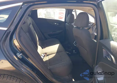 2018 Chevrolet Malibu Lt from USA, damaged, VIN 1G1ZD5ST5JF137829